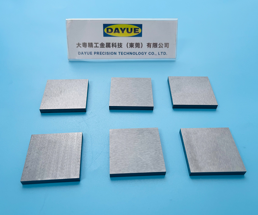碳化硅陶瓷加工精密氮化硅零件方片定制厂家